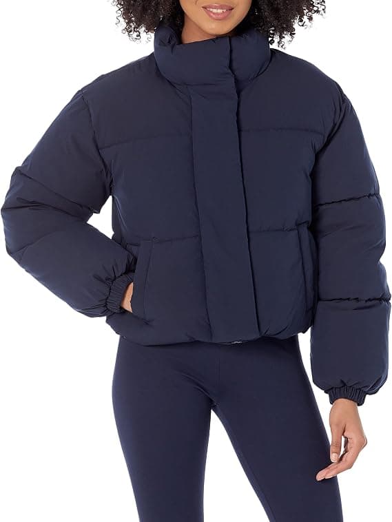 Amazon Essentials Women's Cropped Full-Zip Puffer Jacket